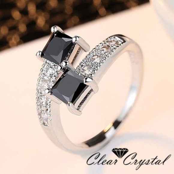 ring - Picture 1 of 1